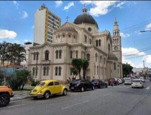 Catedral Metropolitana do Bom Jesus (Pouso Alegre – 37550-000)