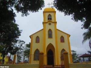 Igreja Matriz Santana (Santana do Garambéu – 36146-000)
