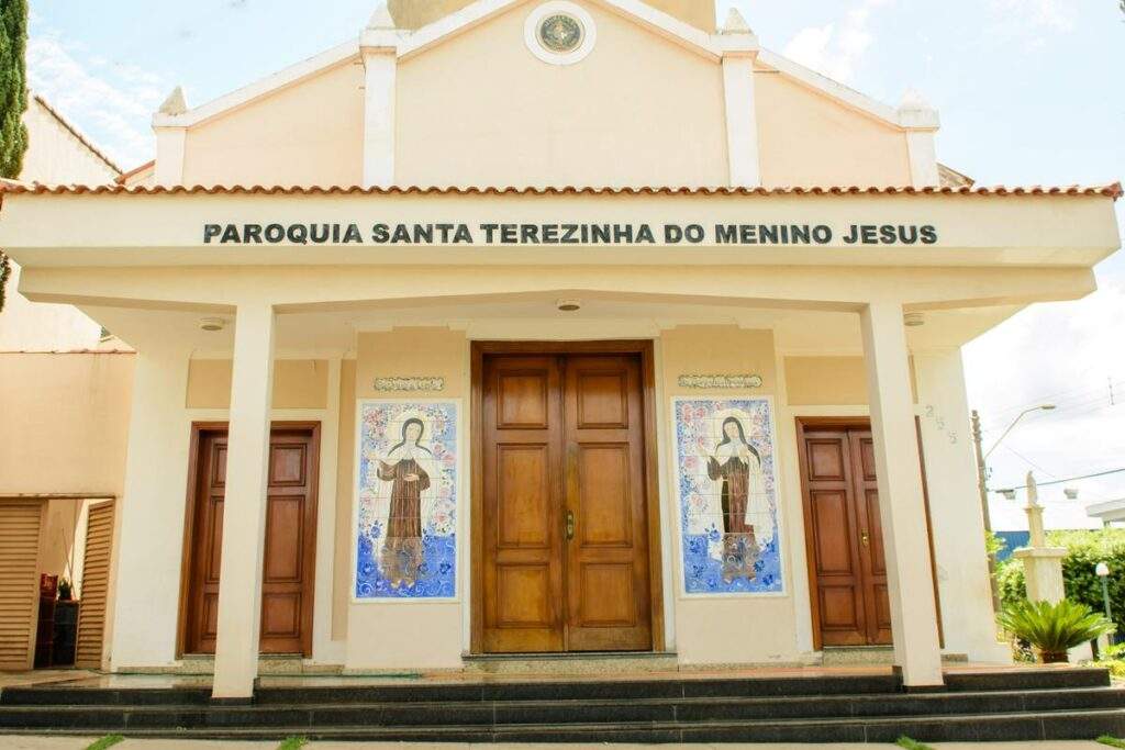 paroquia santa terezinha do menino jesus vila guzzo catanduva